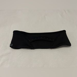 Lululemon Run for It All Earwarmer